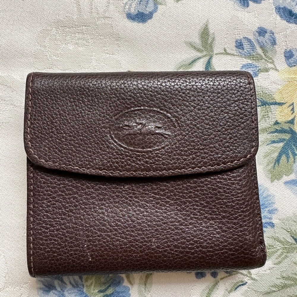 Longchamp brown wallet